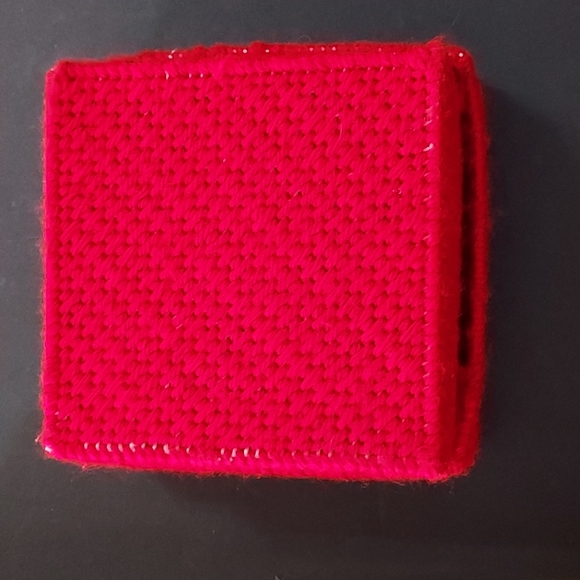 Set of D'ADANT Holly Candsticks EC never lighted & Set of 4  Coasters in a box. - Picture 11 of 11